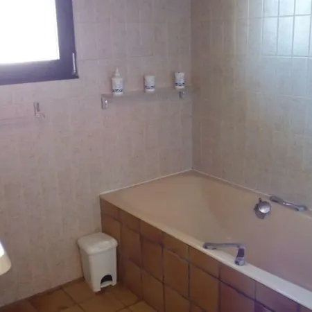 Apartamento A Pair Sur Mer, Dans En Front De Mer, *